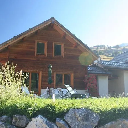 Le Chalet Du Queyras And Spa